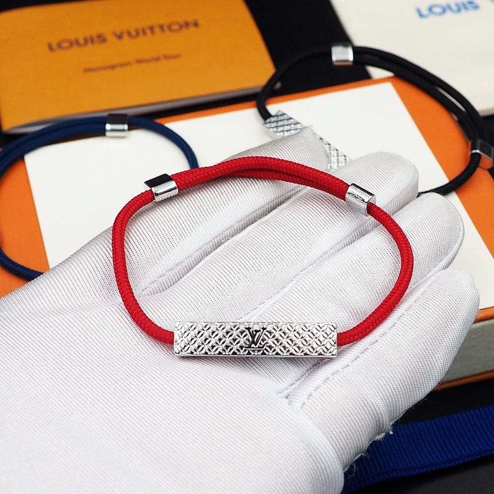 18K Louis Vuitton Champs Elys¡§|es Red Bracelet