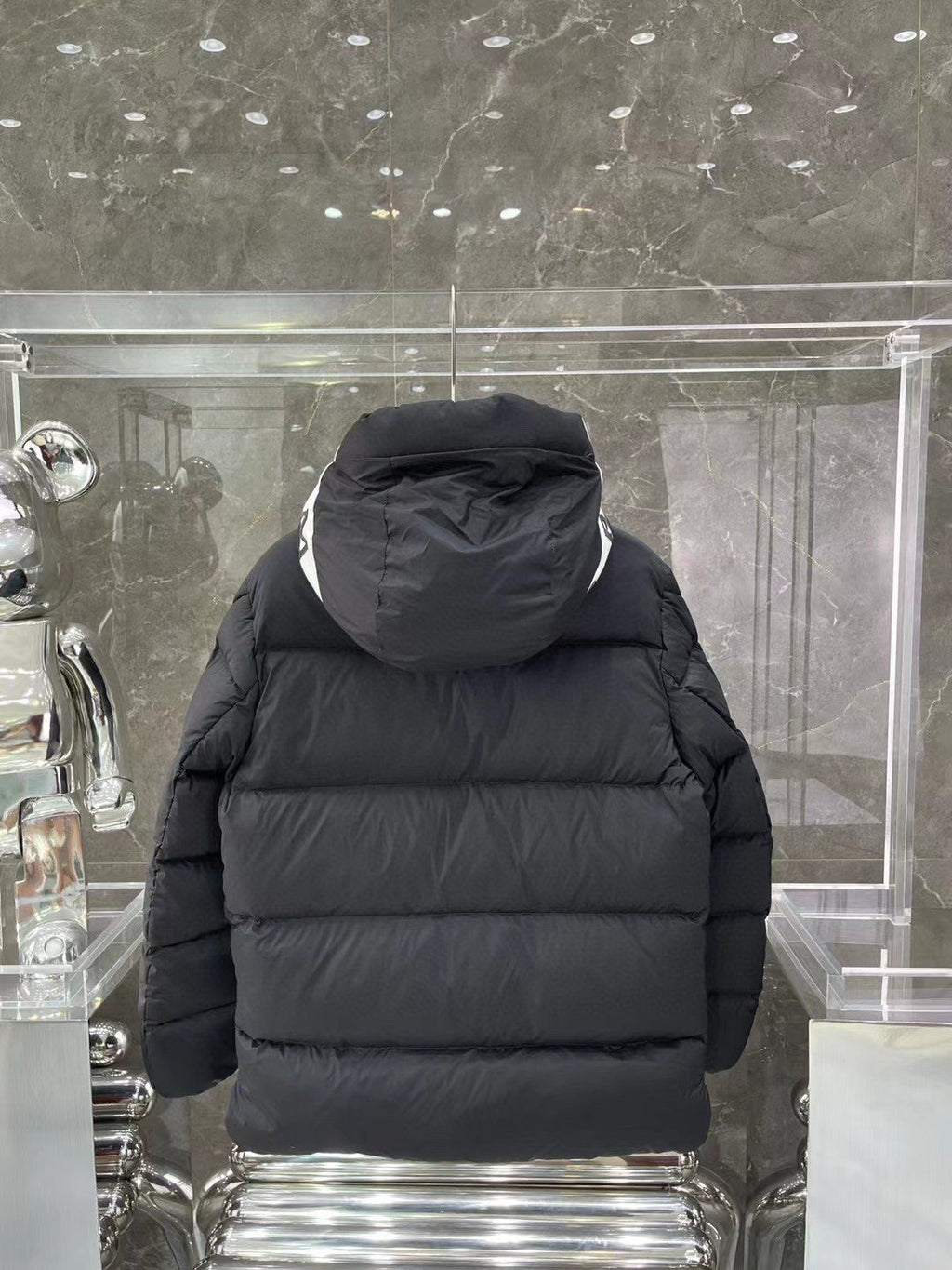 Moncler Hood-Print Hooded Puffer Coat