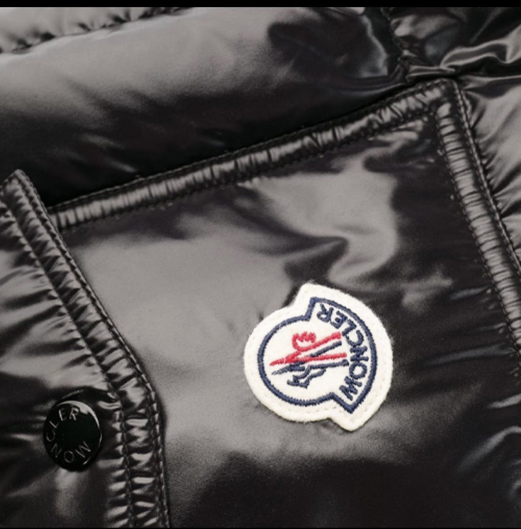 Moncler Ecrins Hooded Puffer Coat