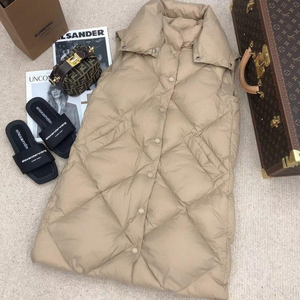 Burberry Long Diamond-Quilted Down Vest