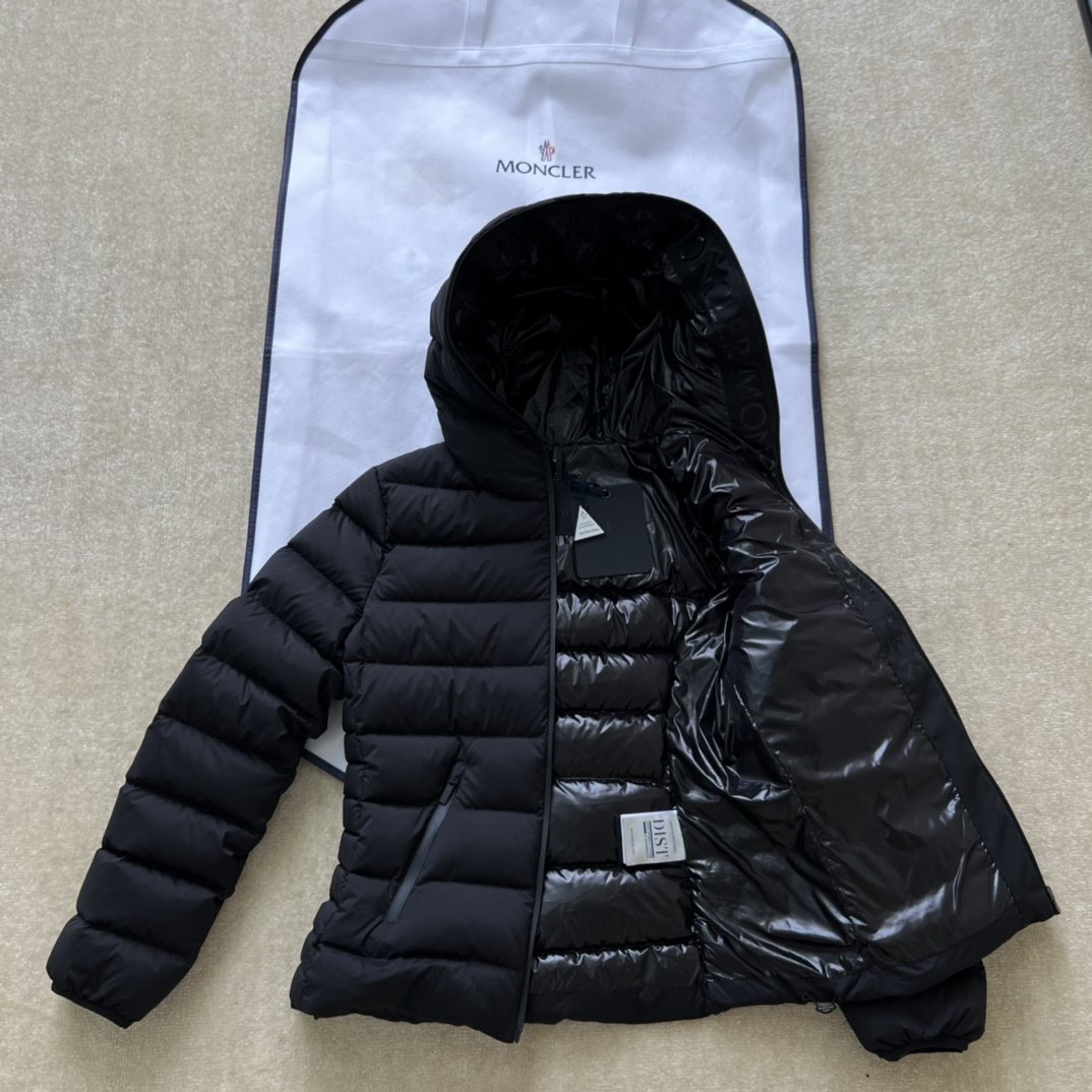 Moncler Hooded Letter Graphic Puffer Coat