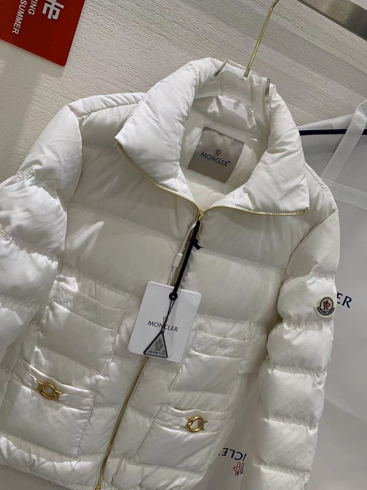 Moncler Multi-Pocket Quilted Puffer Coat