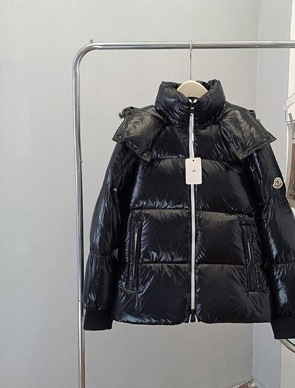 Moncler Hooded Glossy Puffer Coat