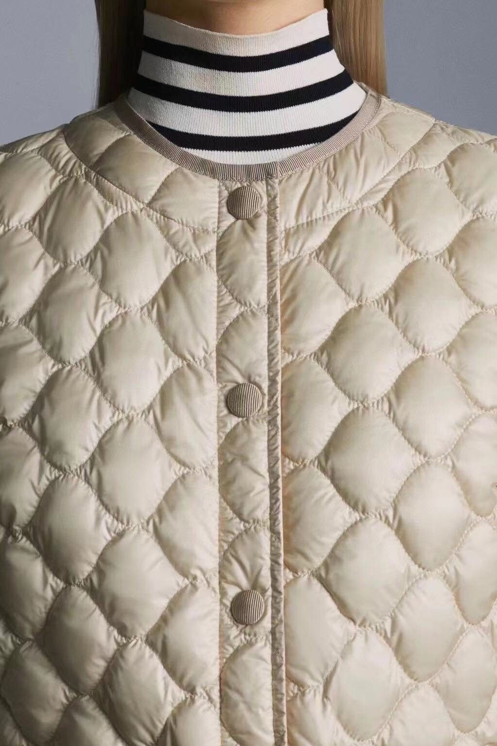 Moncler Women's Heart-Quilted Short Down Coat