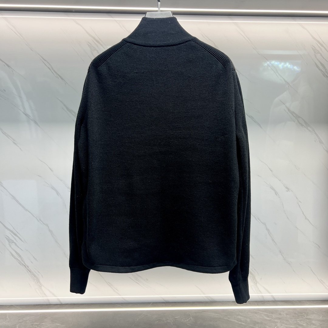 Dior Oblique Sweater Sleeve Down Jacket