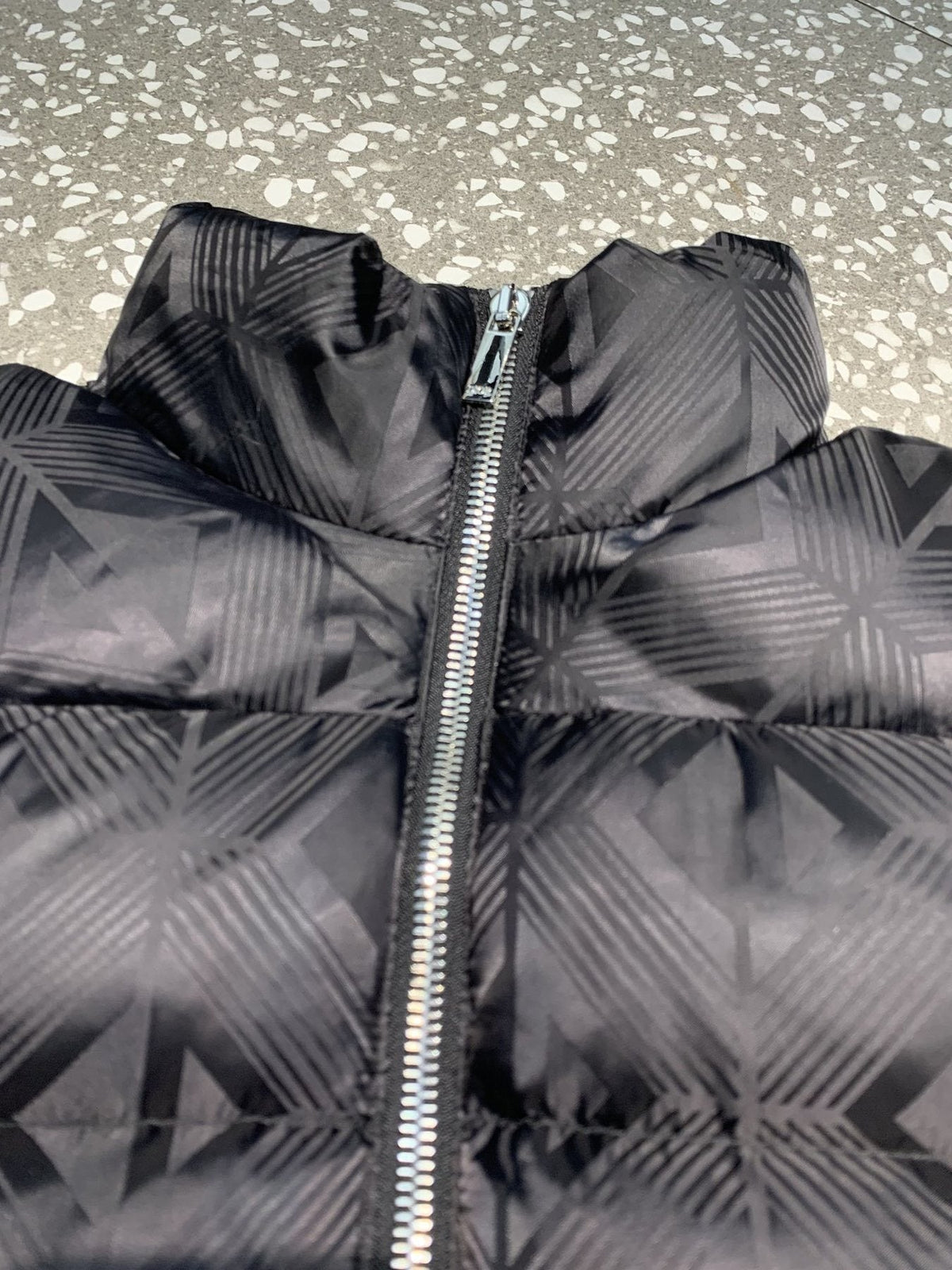Dior Geometric-Pattern Short Down Jacket