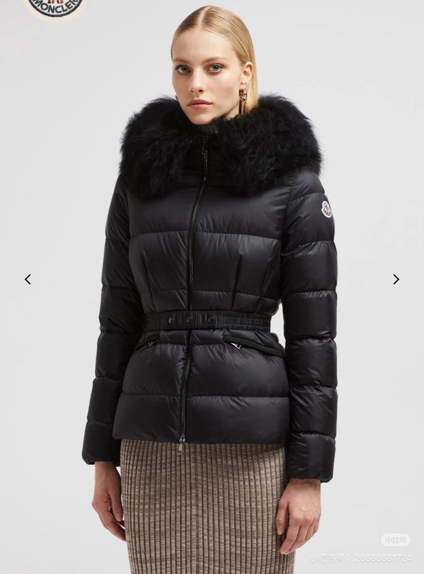 Moncler Fur-Trim Hood Belted Puffer Coat