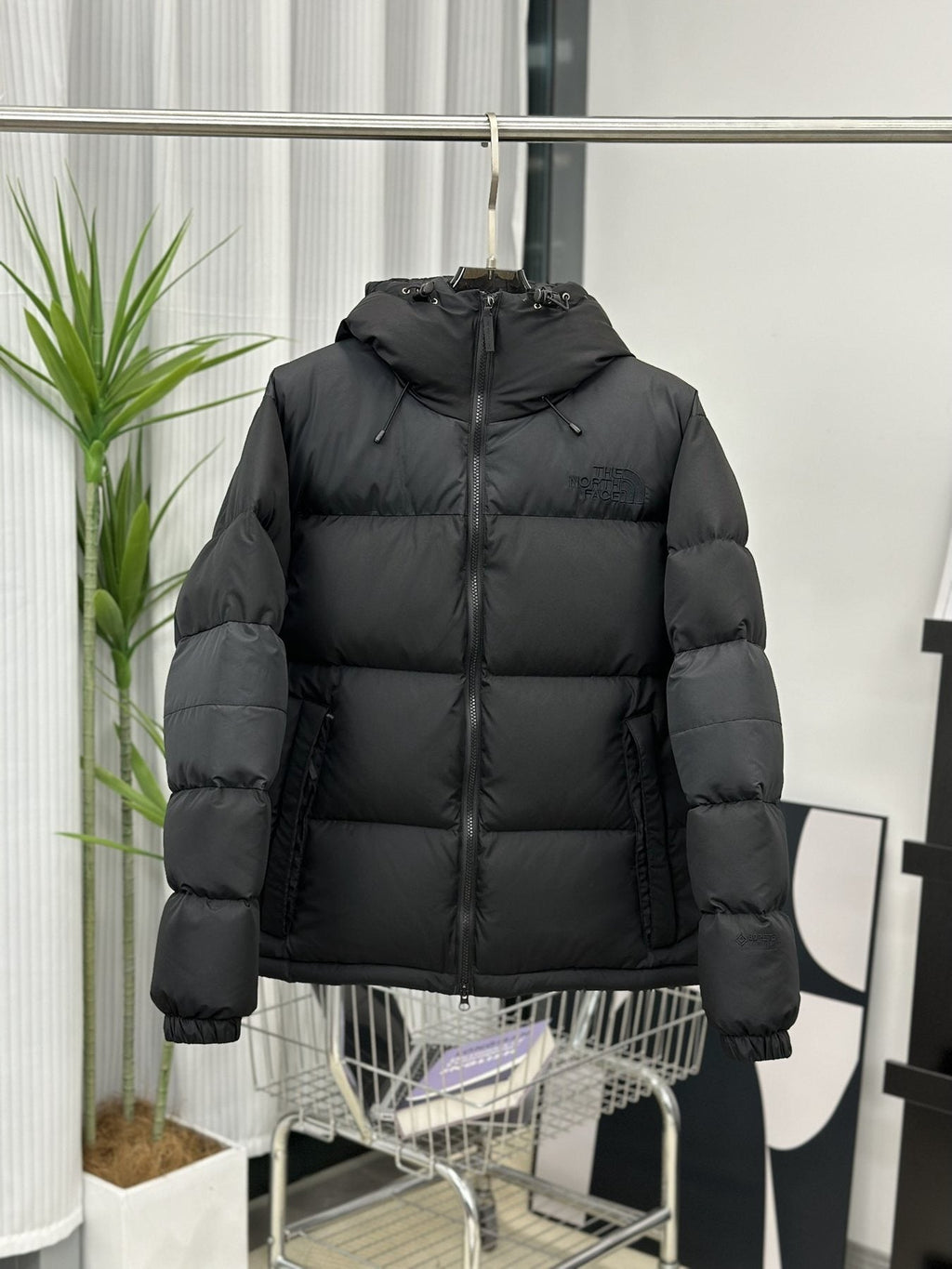 The North Face Hooded Puffer Jacket