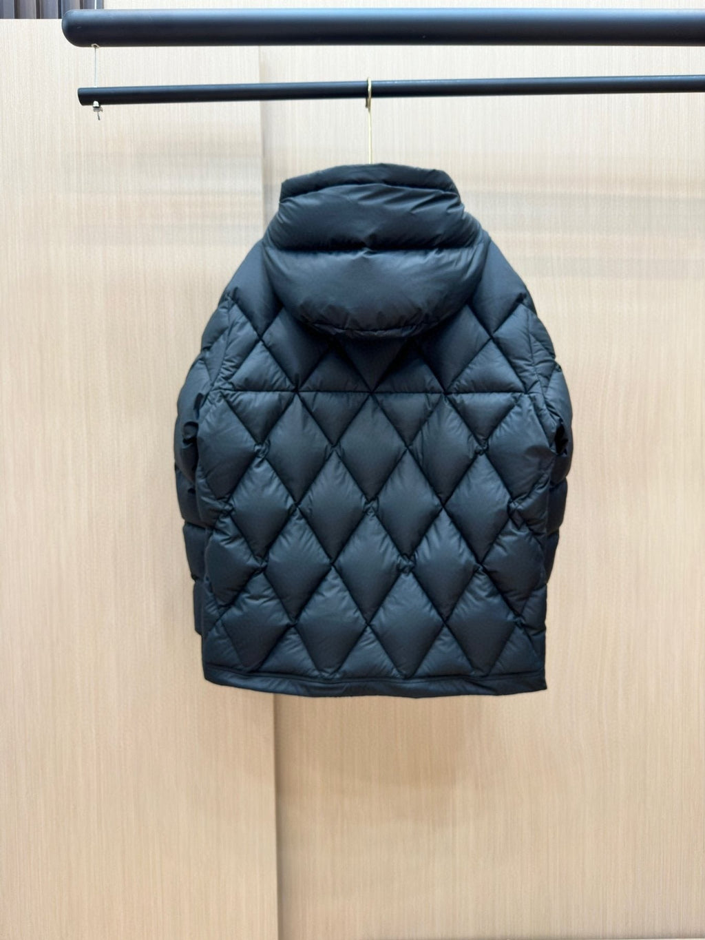 Moncler Diamond-Quilted Hooded Puffer Coat