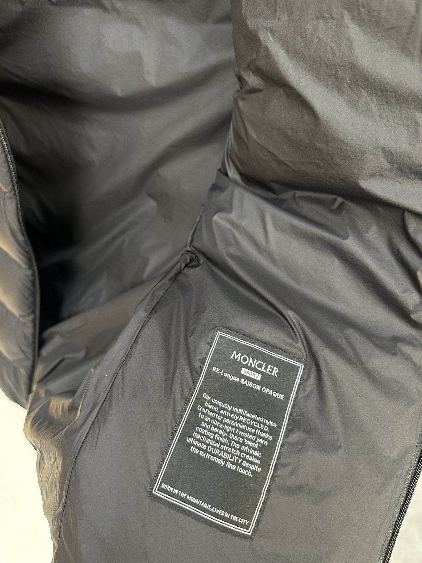 Moncler Quilted Zip-Front Puffer Vest