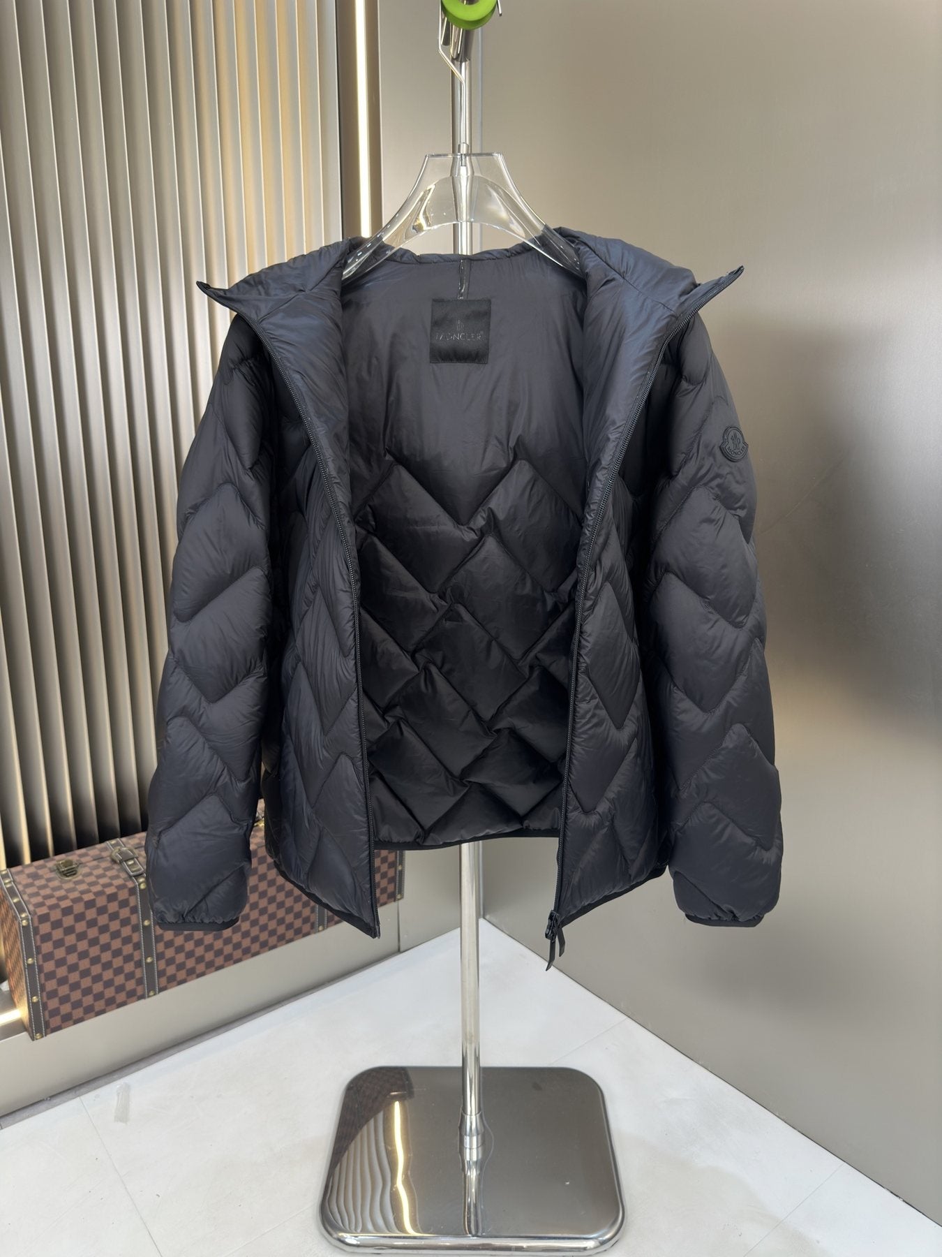 Moncler Chevron-Quilted Hooded Puffer Coat