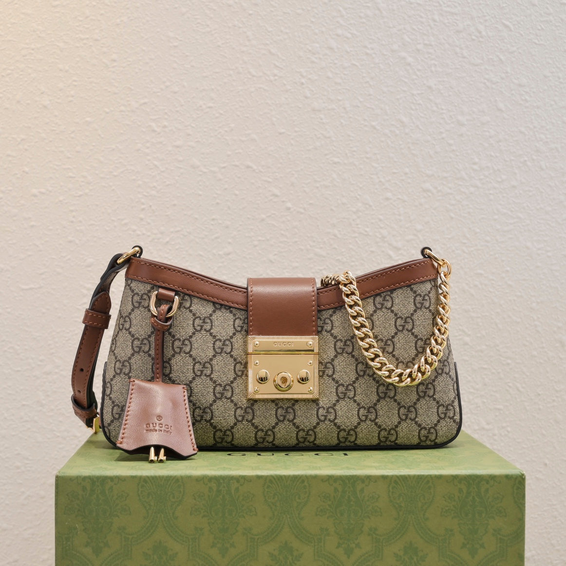 Gucci Padlock Underarm Bag ¨C 811705