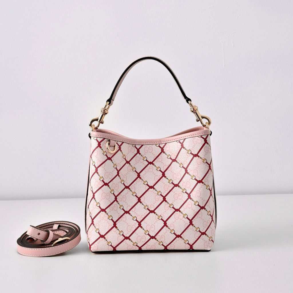 Gucci GG Emblem Bucket Bag ¨C 815118