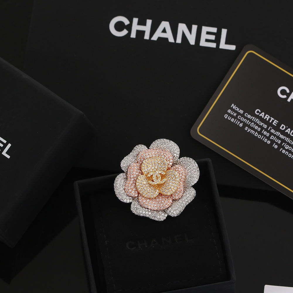 18K Chanel Camellia Pink Diamonds Brooch White Gold-Colour Hardware