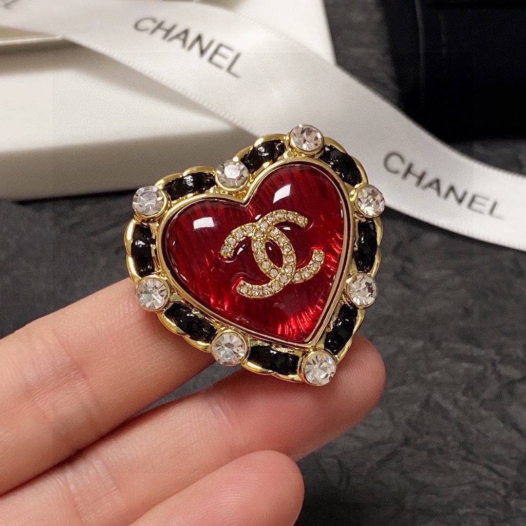 18K Chanel Red Crystal Heart Brooch Yellow Gold-Colour Hardware