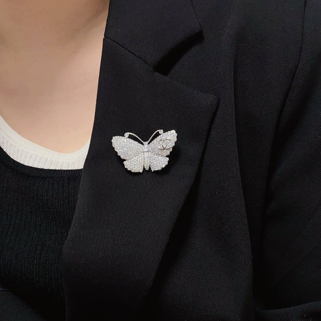 18K Chanel Butterfly Diamonds Brooch White Gold-Colour Hardware