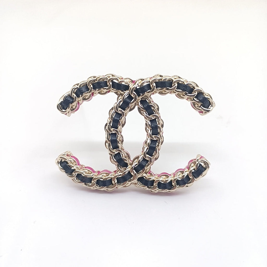 18K Chanel Leather Pink Brooch Yellow Gold-Colour Hardware