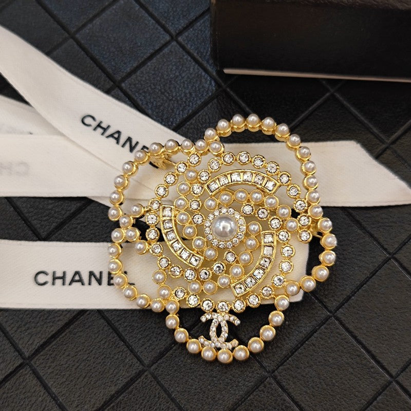 18K Chanel Camellia Pearl Brooch Yellow Gold-Colour Hardware