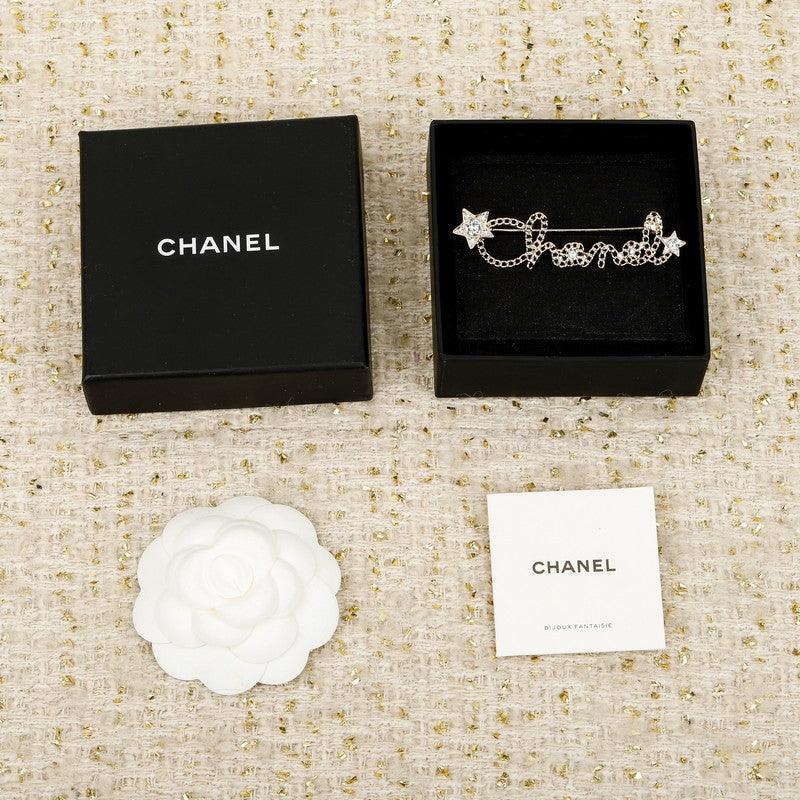 18K Chanel Leather Gold Brooch Yellow Gold-Colour Hardware 9.5 cm