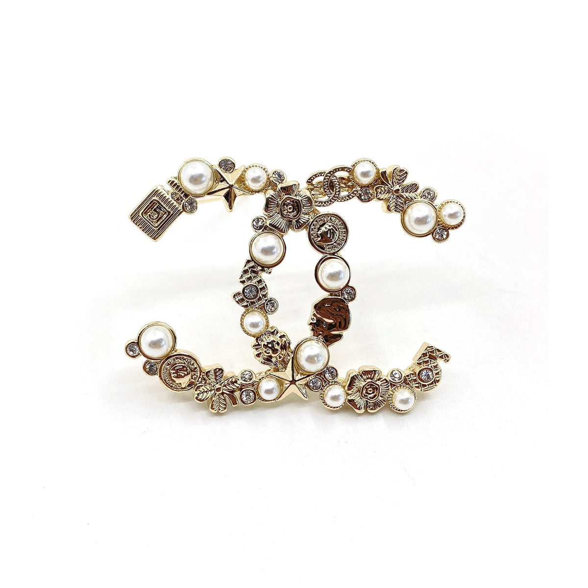 18K Chanel Pearls Brooch Yellow Gold-Colour Hardware