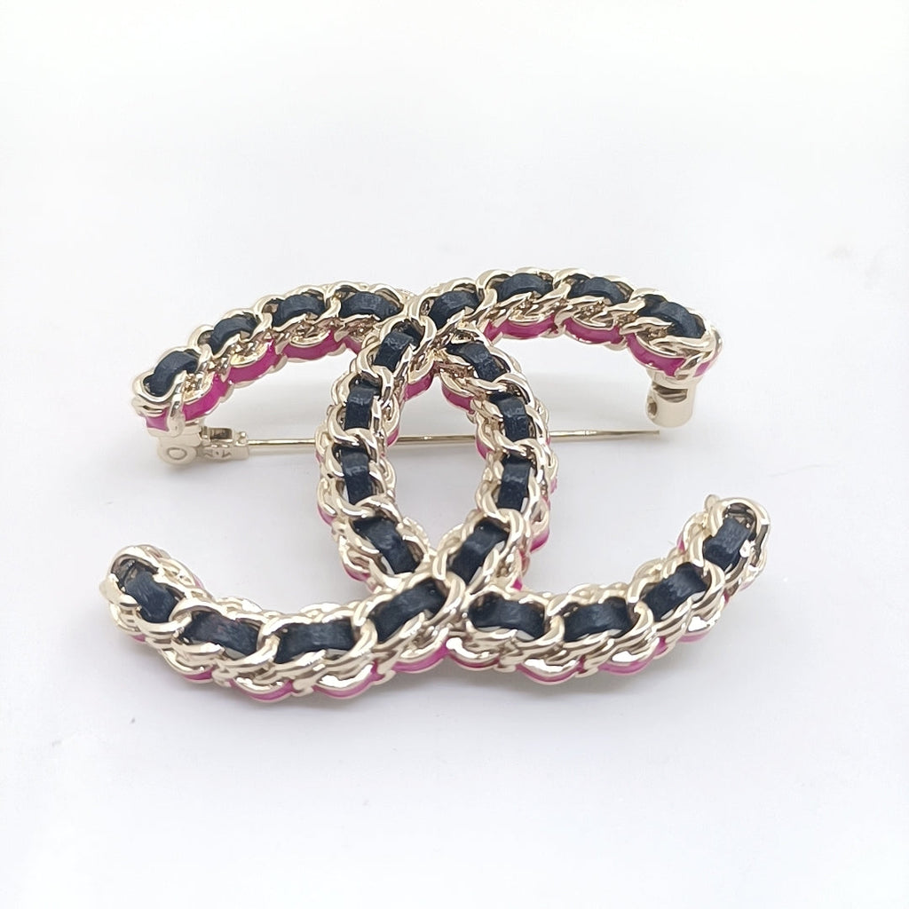 18K Chanel Leather Pink Brooch Yellow Gold-Colour Hardware
