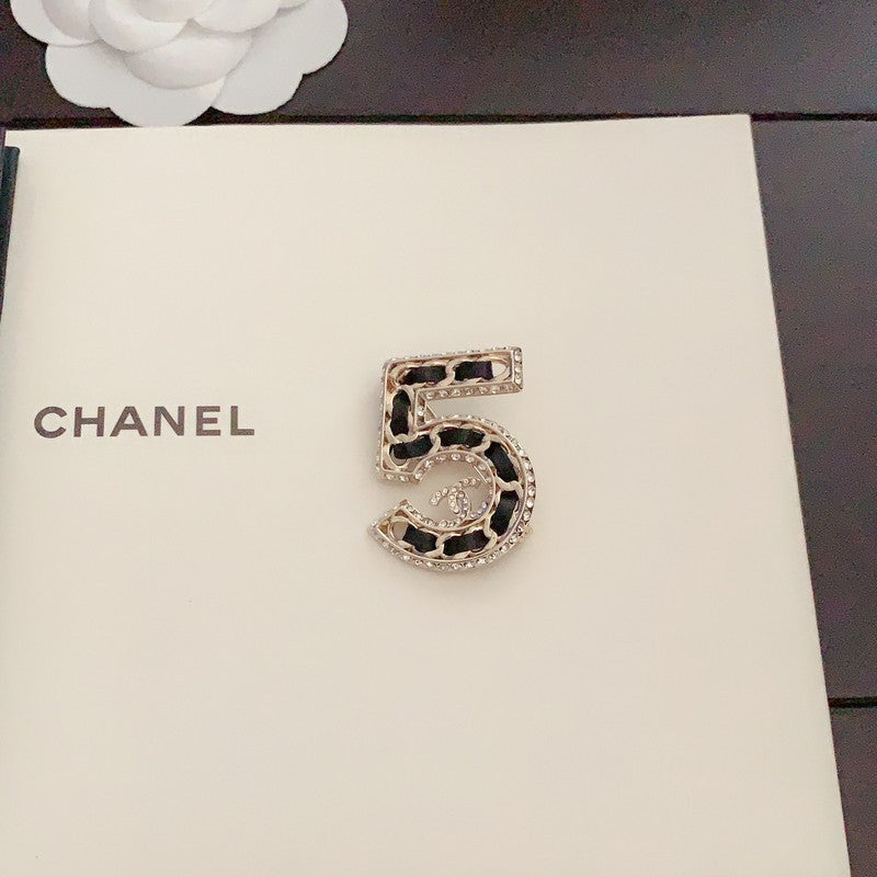 18K Chanel No.5 Leather Diamond Brooch Yellow Gold-Colour Hardware