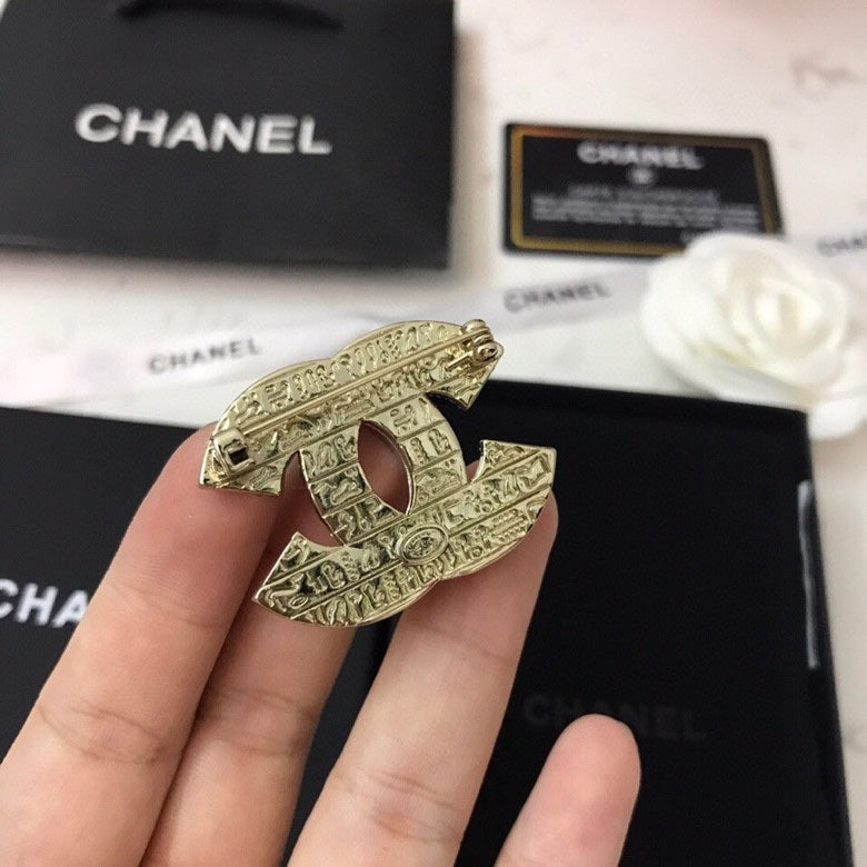 18K Chanel Diamonds Brooch White Gold-Colour Hardware