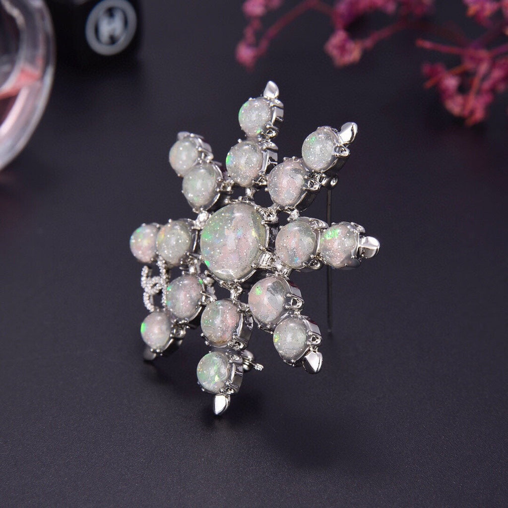 18K Chanel Flower Crystals Brooch Yellow Gold-Colour Hardware