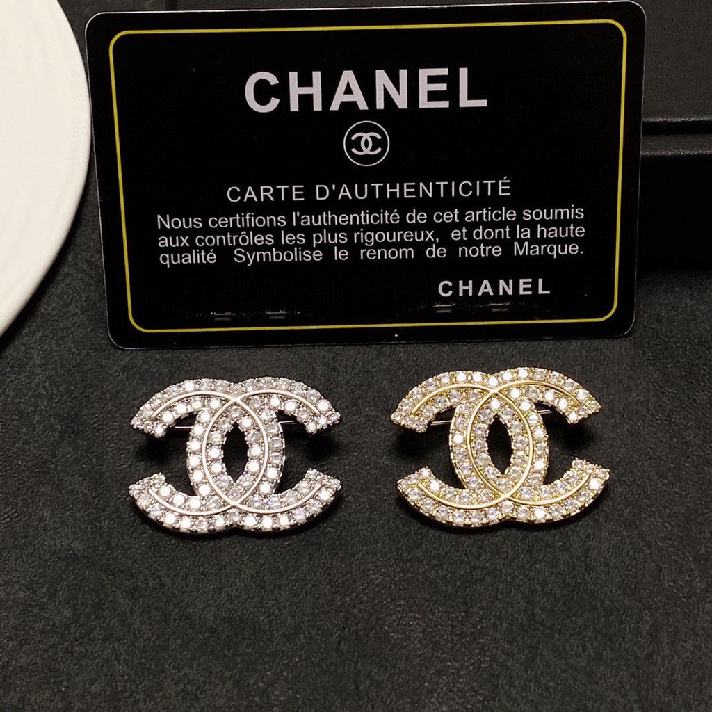 18K Chanel Diamonds Set Brooch Yellow White Gold-Colour Hardware