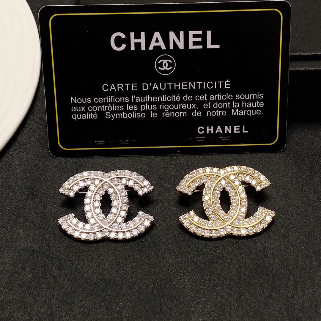 18K Chanel Diamonds Set Brooch Yellow White Gold-Colour Hardware