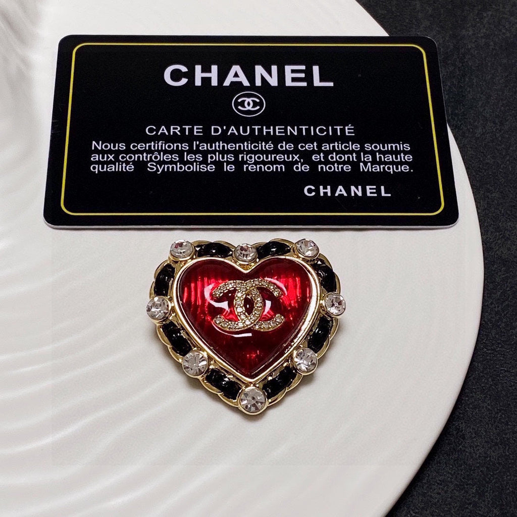 18K Chanel Red Crystal Heart Brooch Yellow Gold-Colour Hardware