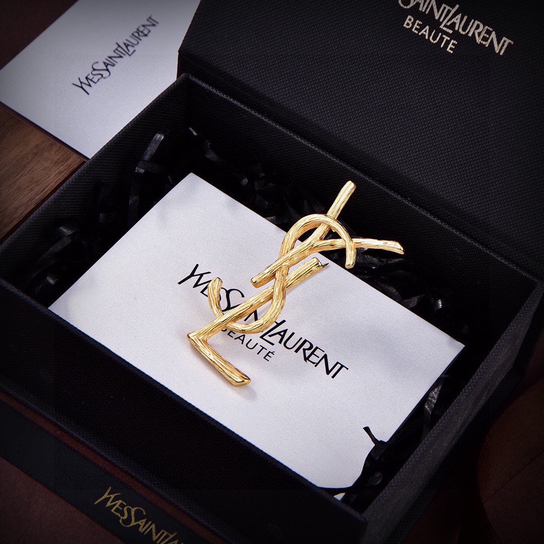 18K YSL Vintage Brooch Yellow Gold-Colour Hardware