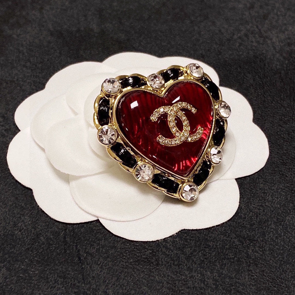 18K Chanel Red Crystal Heart Brooch Yellow Gold-Colour Hardware