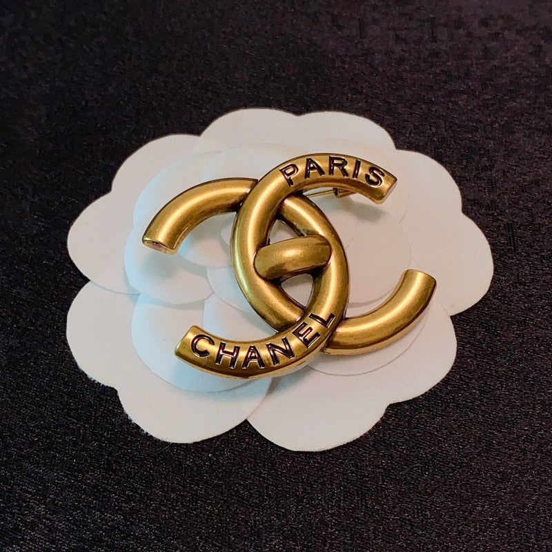 18K Chanel Paris Gold Brooch Yellow Rose White Gold-Colour Hardware