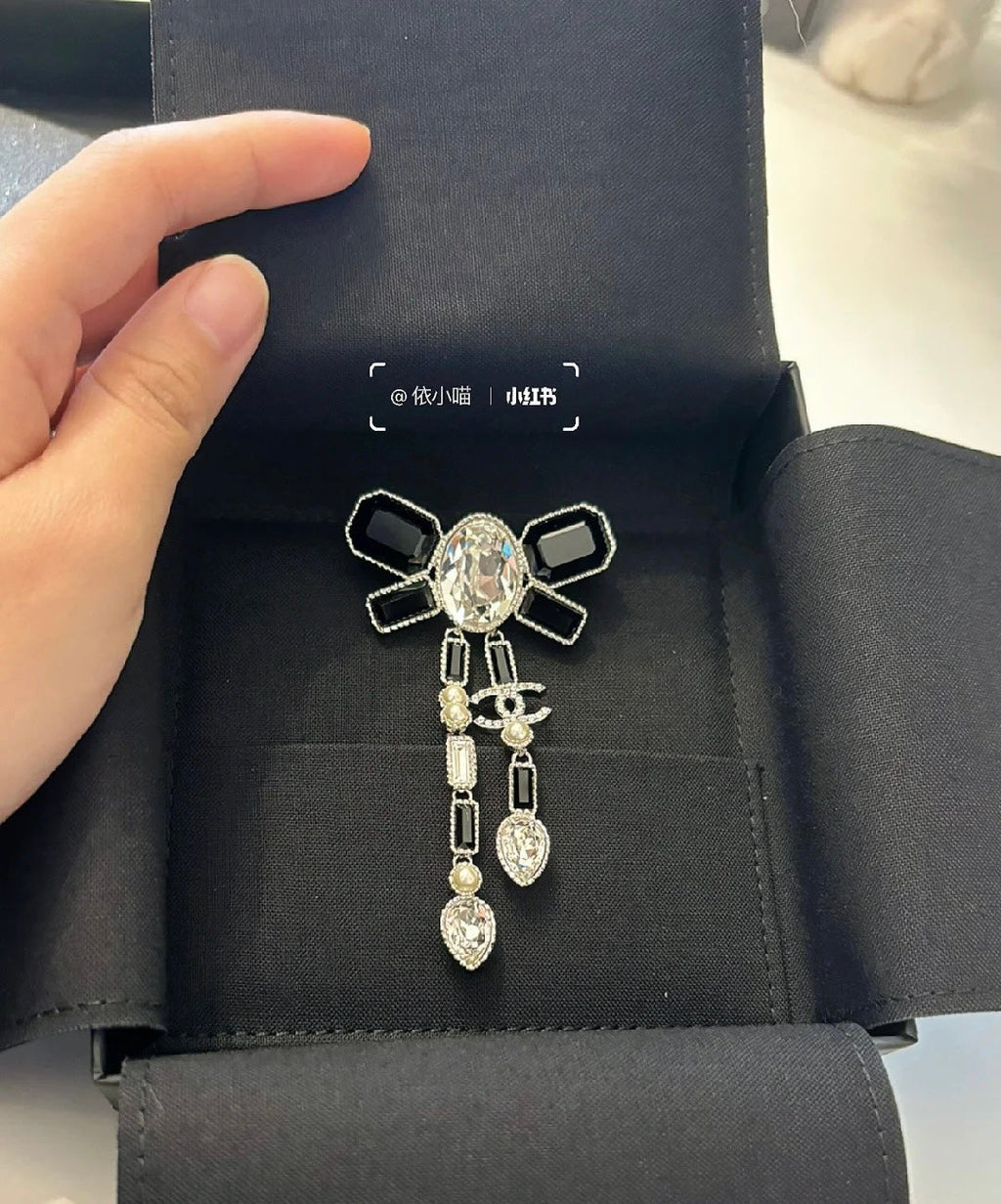 18K Chanel Bow Tie Crystals Brooch White Gold-Colour Hardware