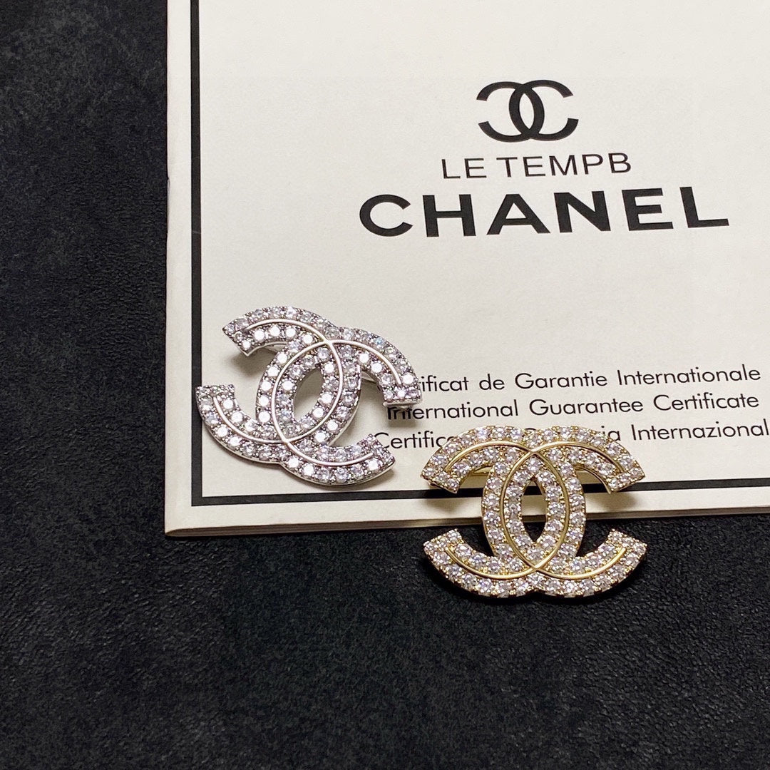 18K Chanel Diamonds Set Brooch Yellow White Gold-Colour Hardware