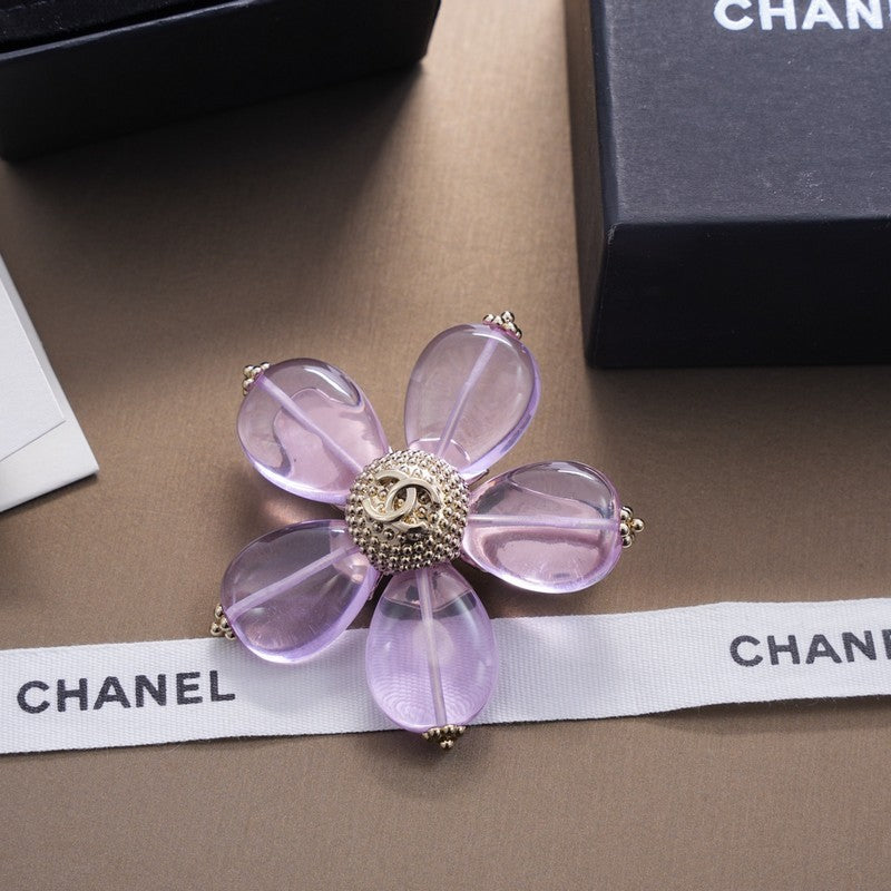 18K Chanel Pink & Purple Brooch Yellow Gold-Colour Hardware