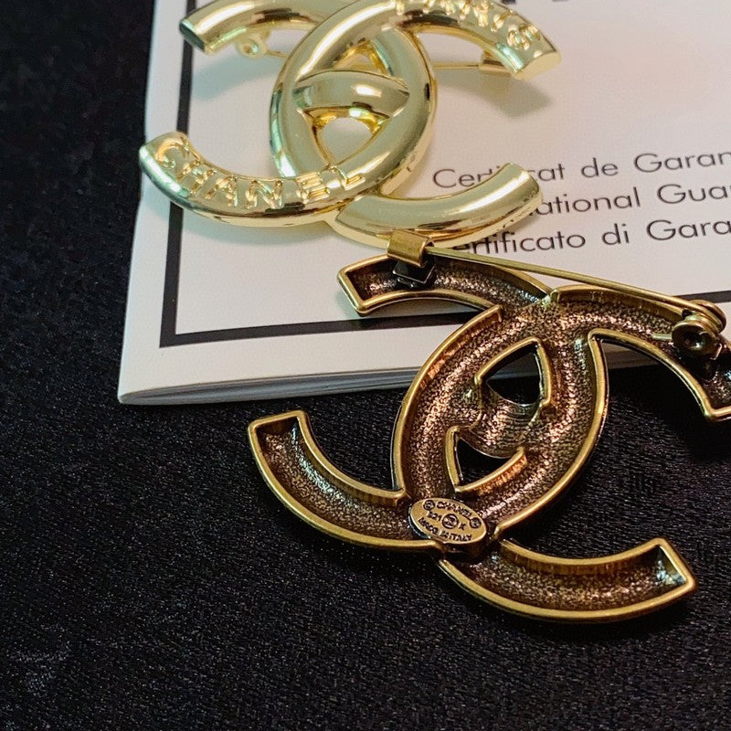 18K Chanel Paris Gold Brooch Yellow Rose White Gold-Colour Hardware