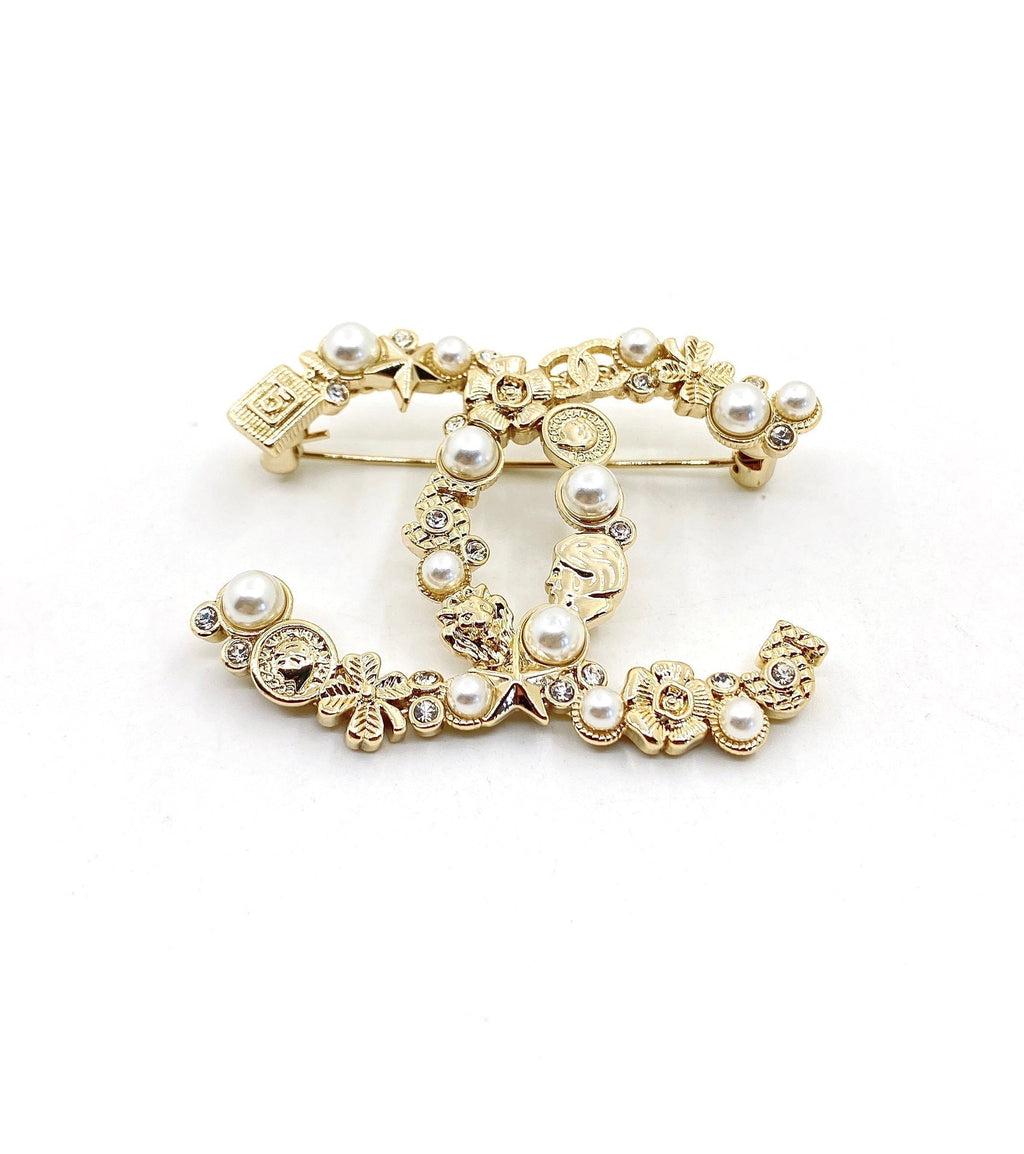 18K Chanel Pearls Brooch Yellow Gold-Colour Hardware