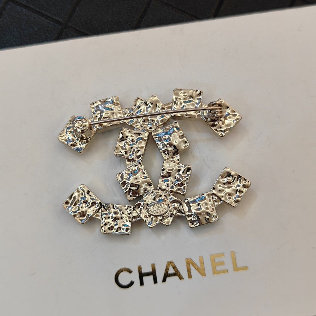 18K Chanel Black Crystals Brooch Yellow Gold-Colour Hardware