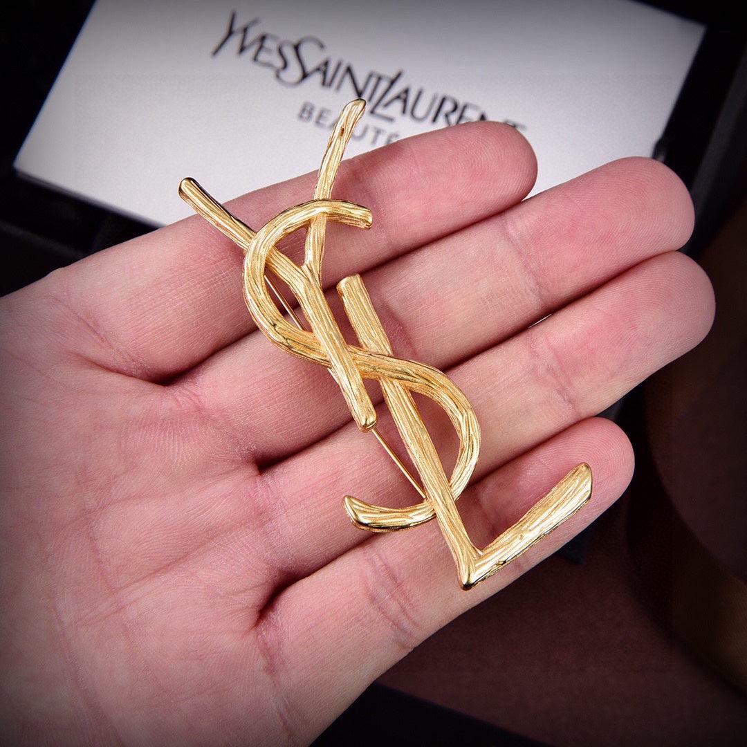 18K YSL Vintage Brooch Yellow Gold-Colour Hardware
