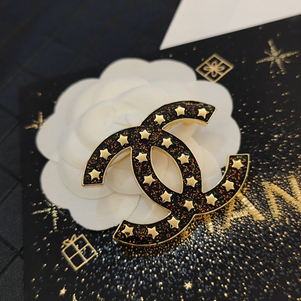 18K Chanel Black Star Brooch Yellow Gold-Colour Hardware