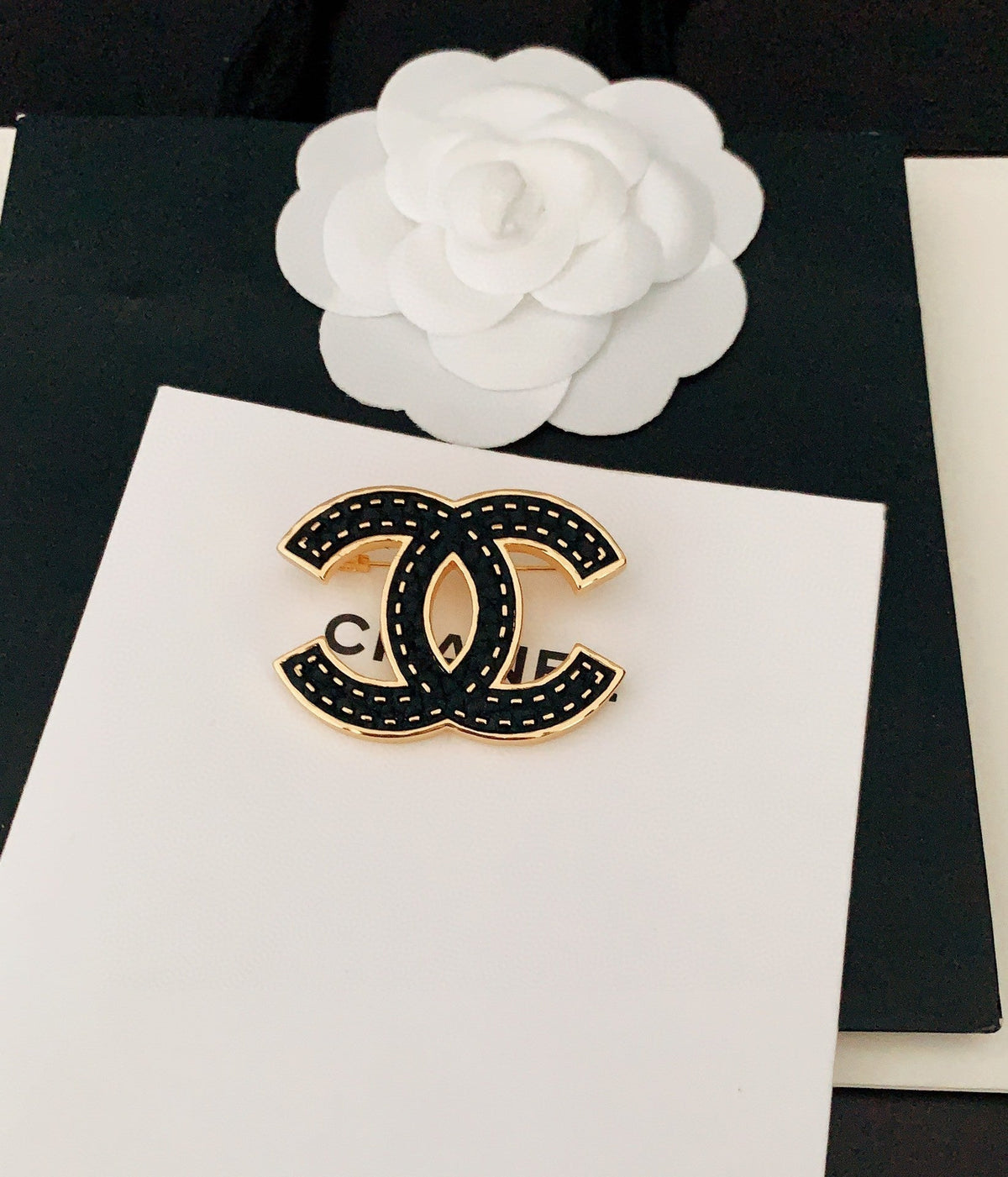 18K Chanel Black Brooch Yellow Gold-Colour Hardware Black Resin