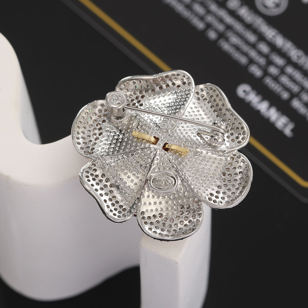 18K Chanel Camellia Pink Diamonds Brooch White Gold-Colour Hardware