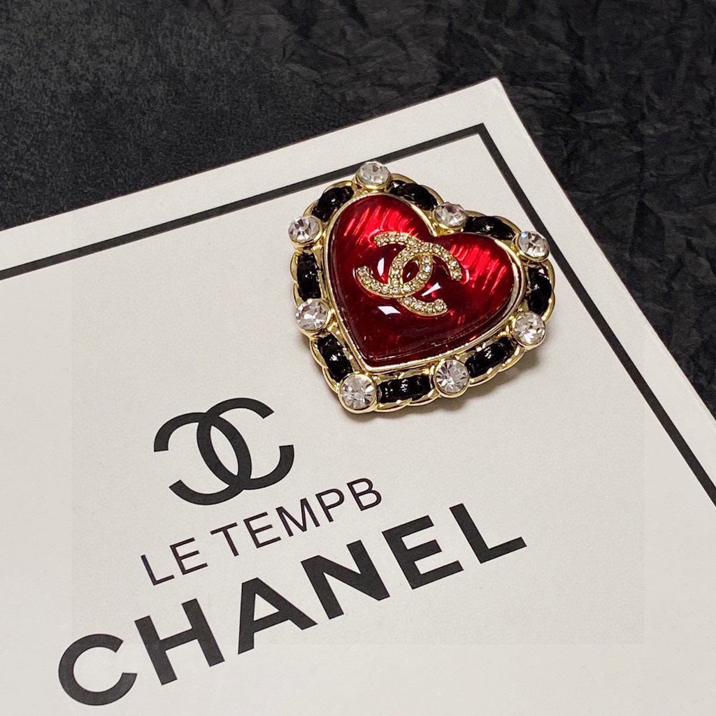 18K Chanel Red Crystal Heart Brooch Yellow Gold-Colour Hardware
