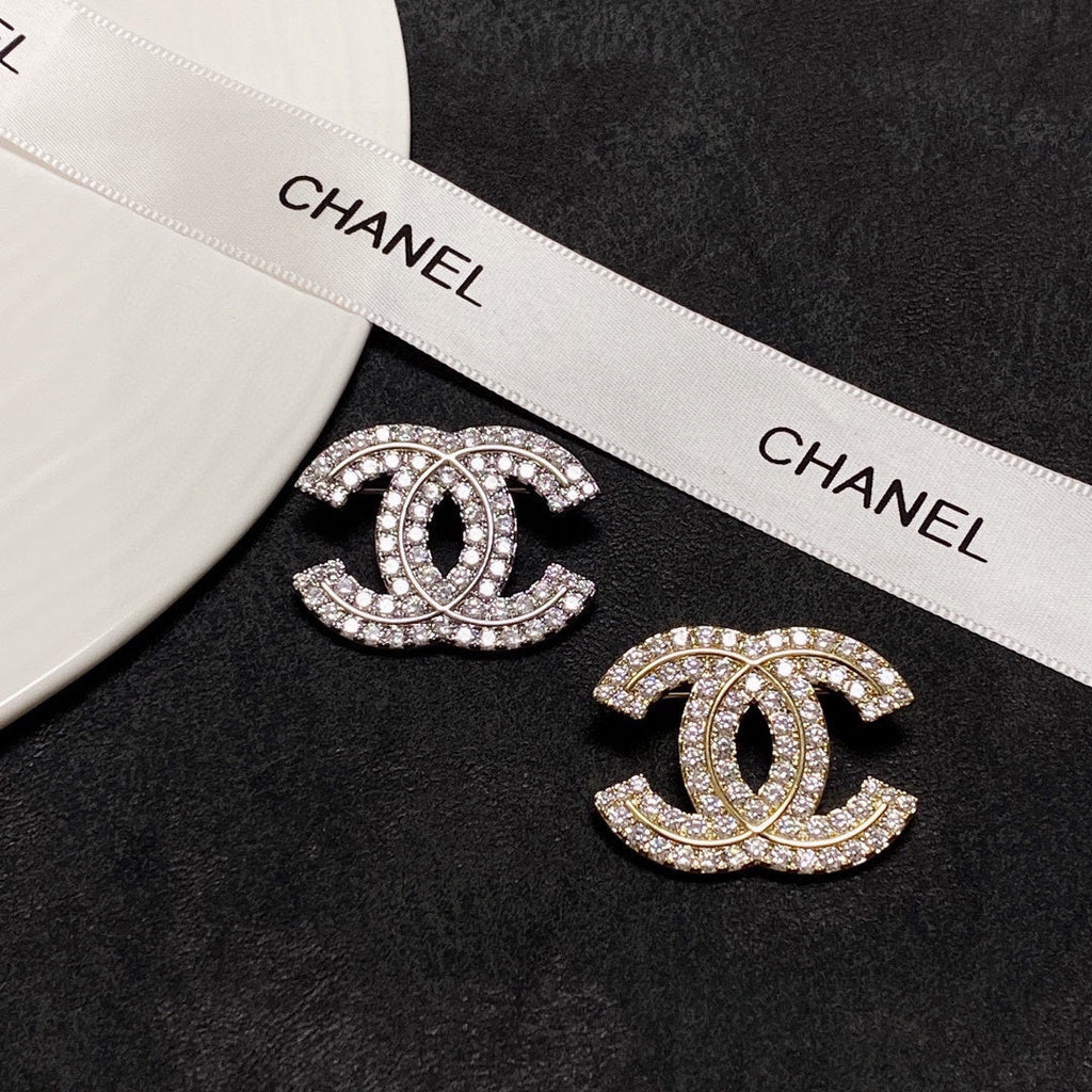 18K Chanel Diamonds Set Brooch Yellow White Gold-Colour Hardware