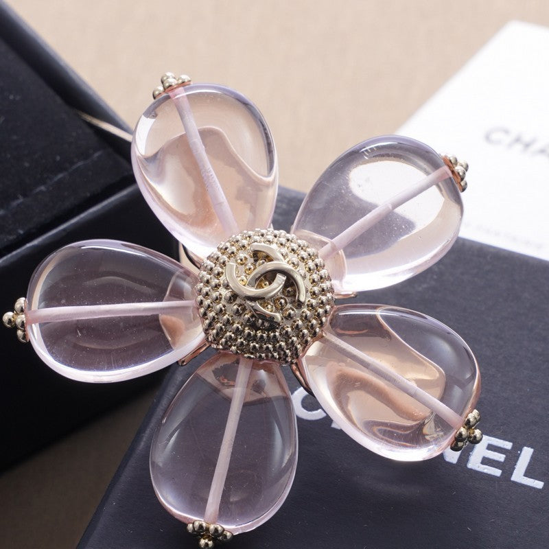 18K Chanel Pink & Purple Brooch Yellow Gold-Colour Hardware