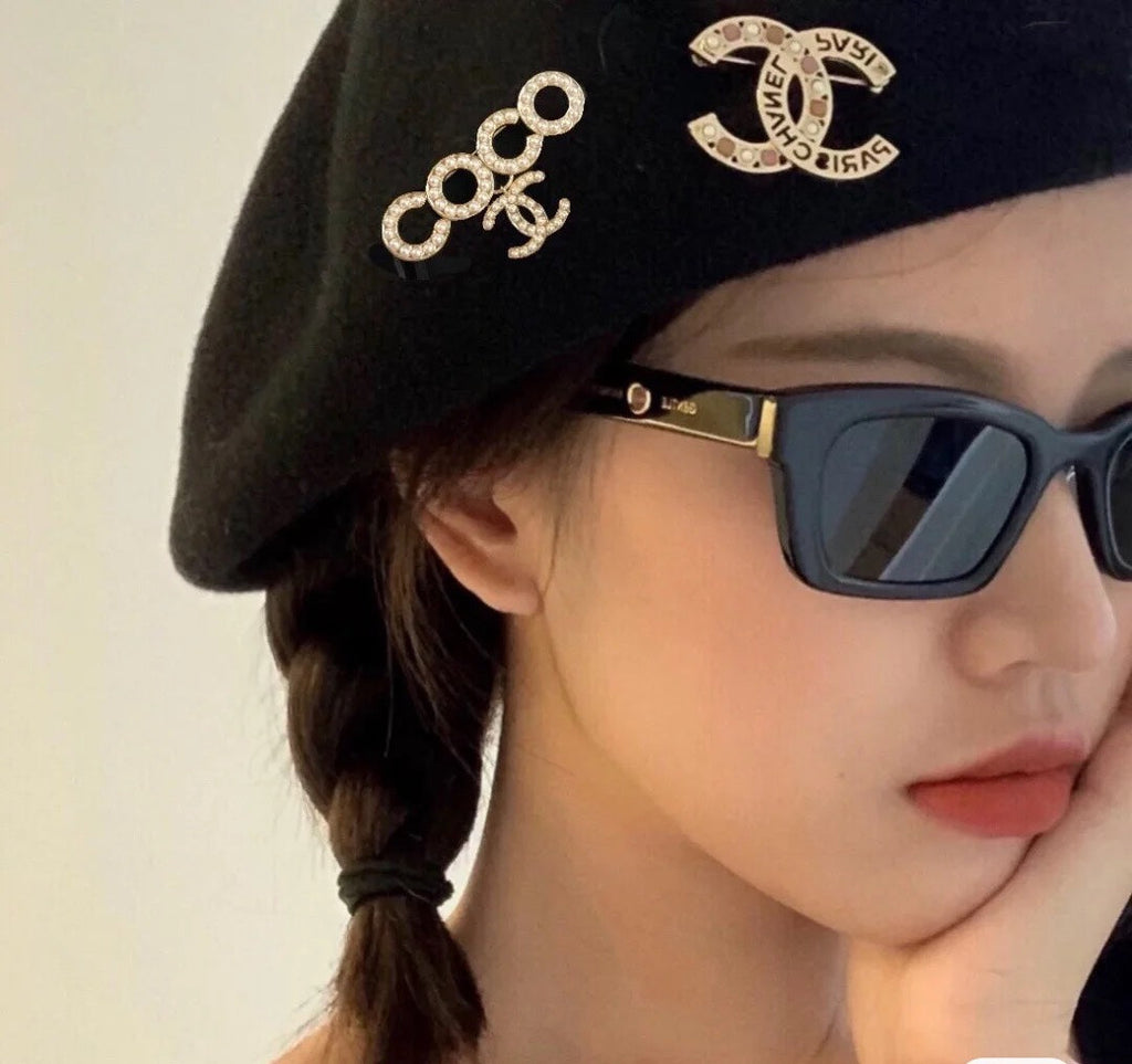 18K Chanel Coco Crush Pearls Brooch Yellow Gold-Colour Hardware