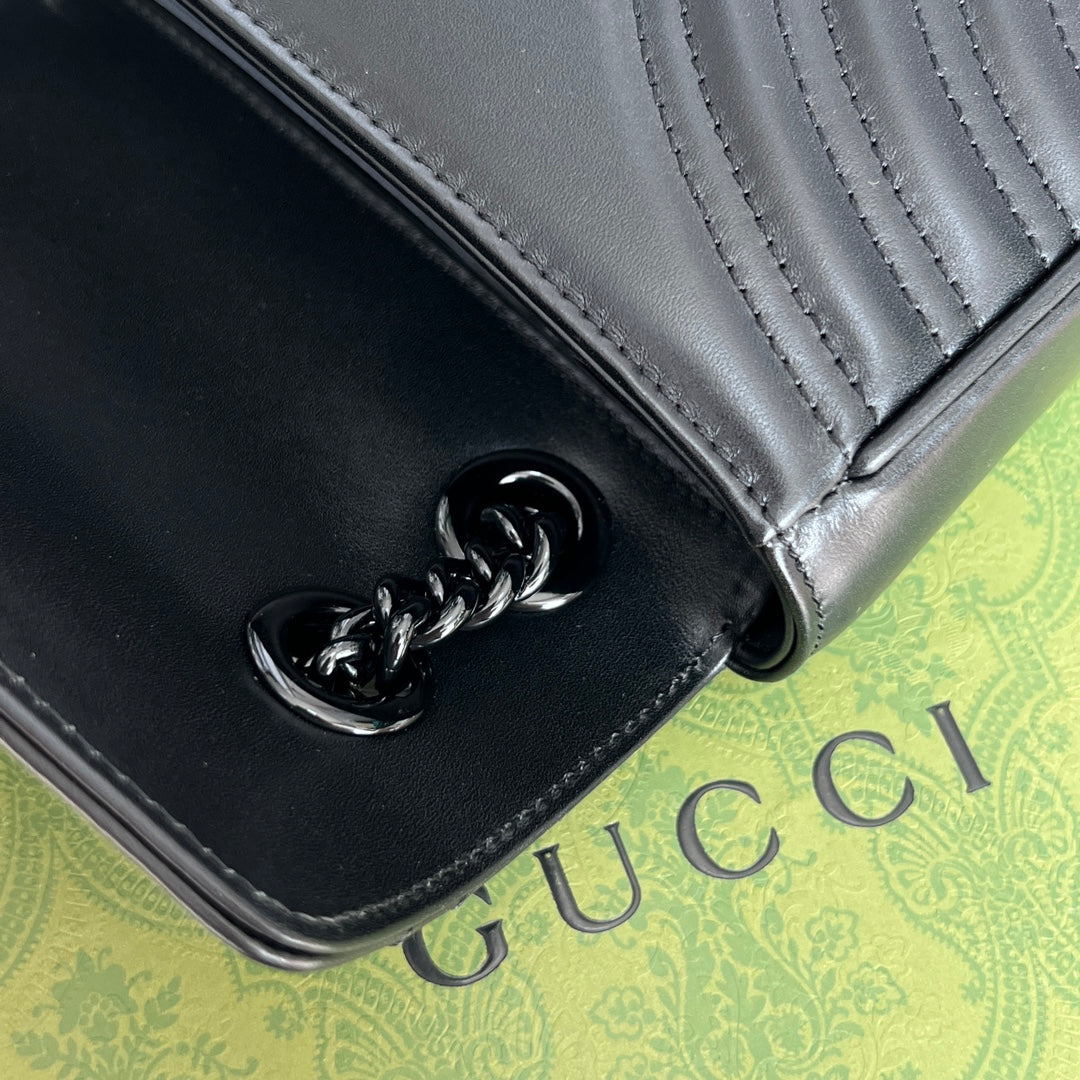 Gucci GG Marmont Black Matelass¨¦ Shoulder Bag