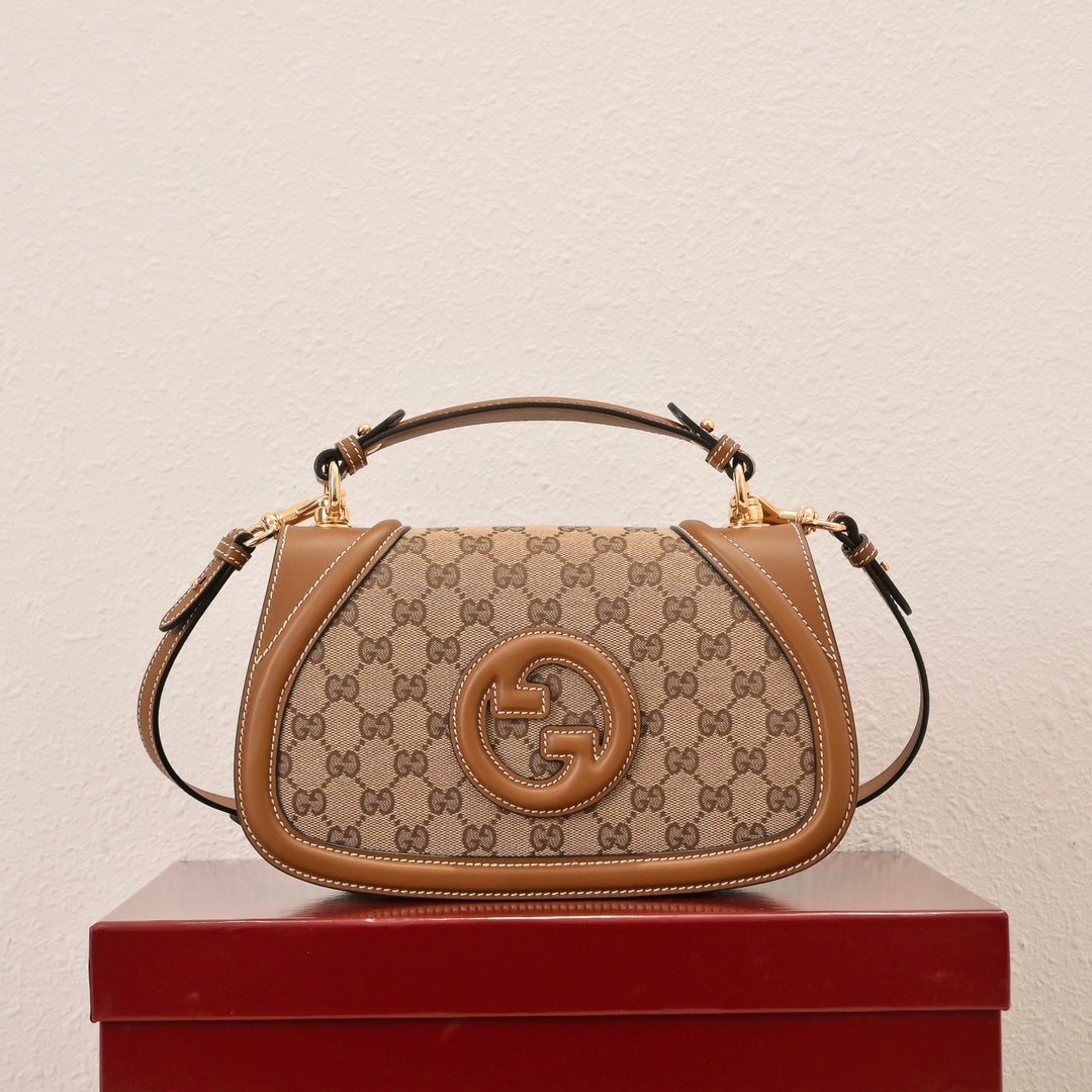 Gucci GG Emblem Mini Tote Bag ¨C 815714